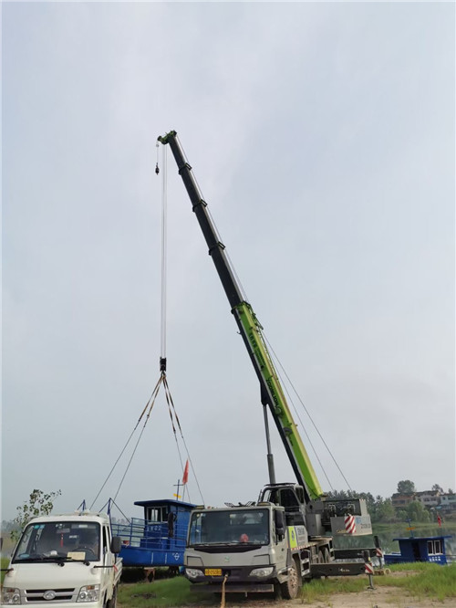 芷江桥梁建设吊装案例